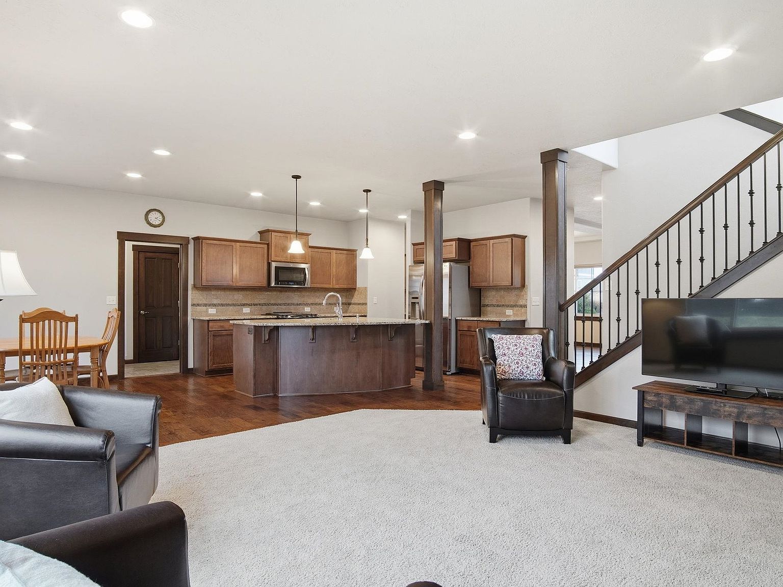 2120 S Selkirk Dr Spokane Valley, WA 99016 - Thumbnail 4