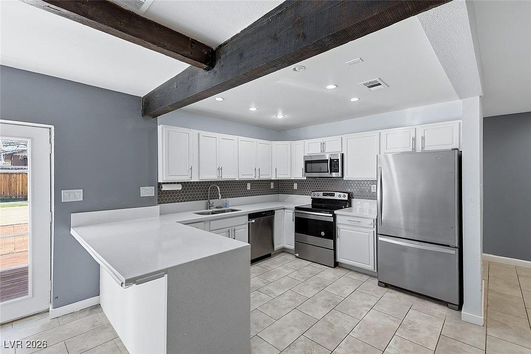 111 Copper St Henderson, NV 89015 - Thumbnail 4