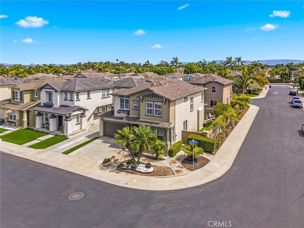 16872 Clovergreen Ln Huntington Beach, CA 92649 - Thumbnail 4