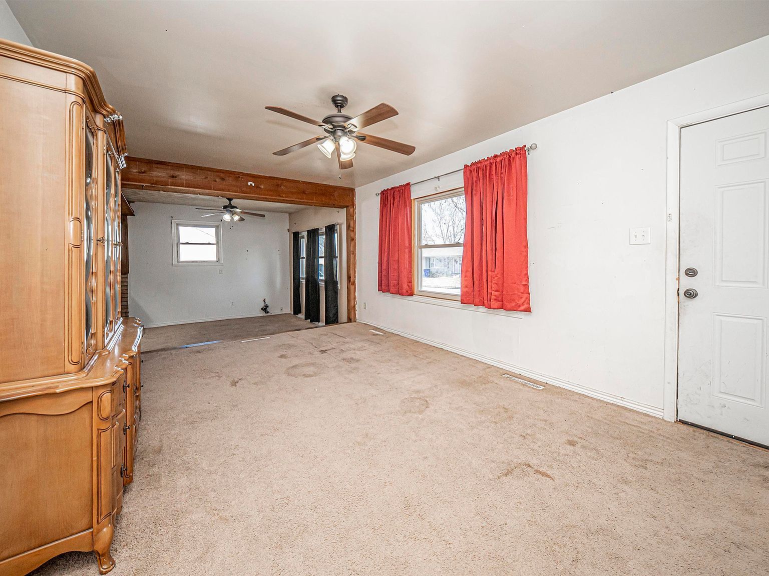 922 S Garfield St Junction City, KS 66441 - Thumbnail 4