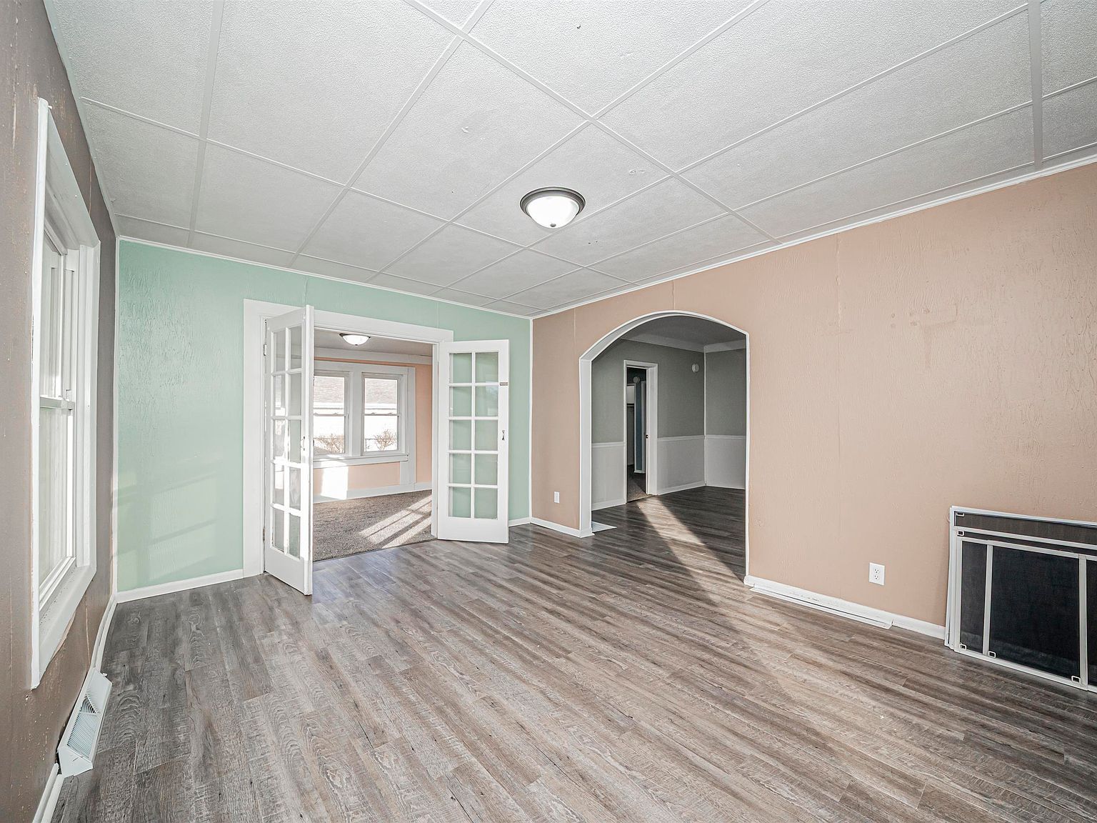 704 W 13th St Junction City, KS 66441 - Thumbnail 4