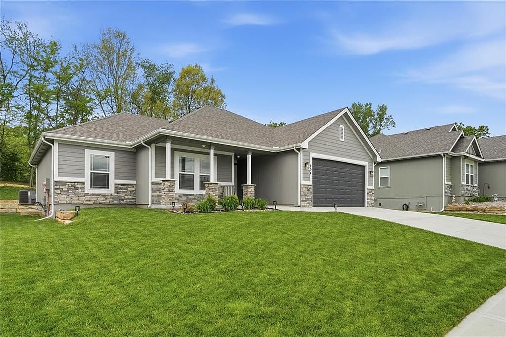 204 S Marimack Ct Kearney, MO 64040 - Thumbnail 4