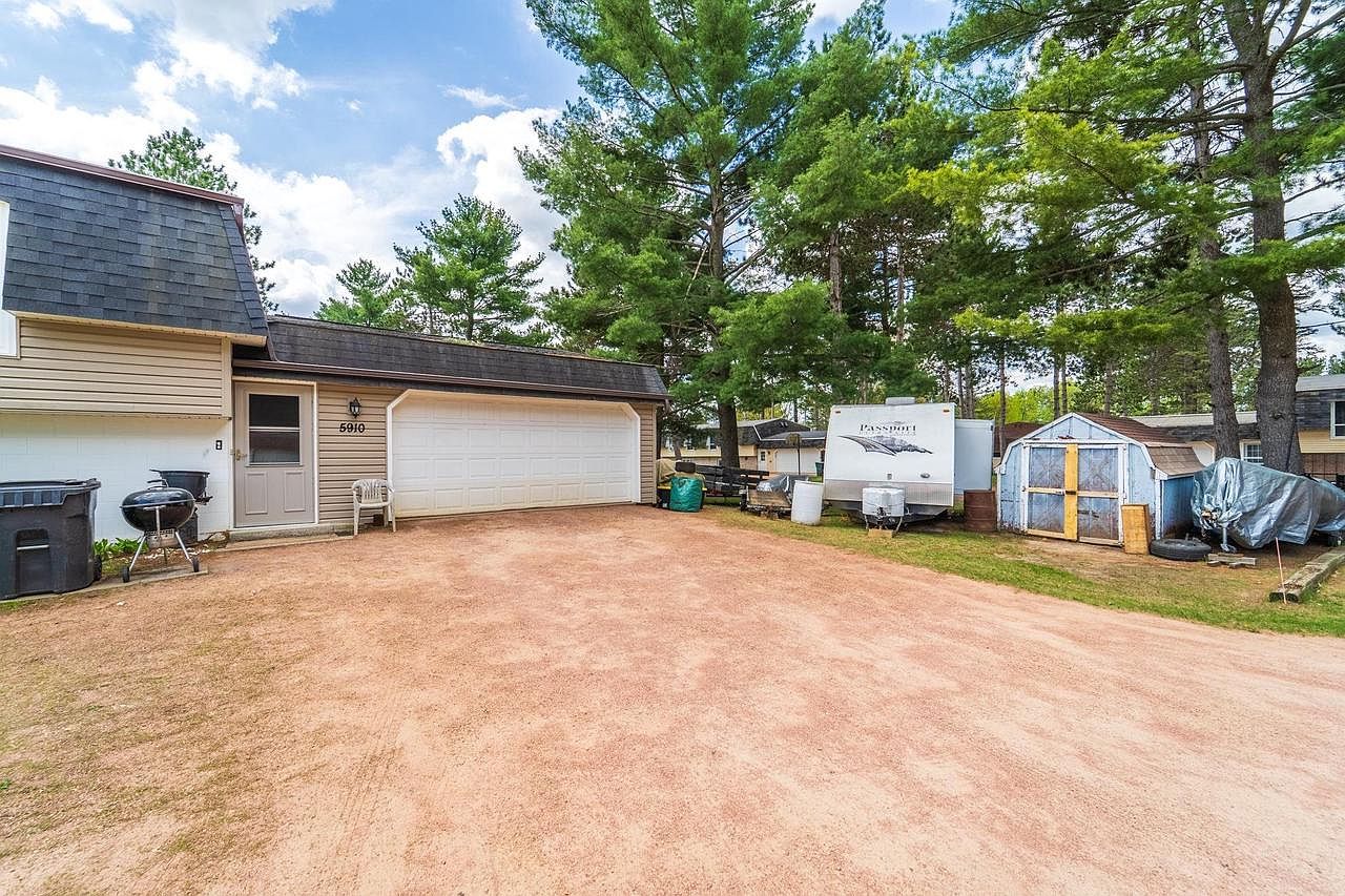 5908-5910 Edward St Schofield, WI 54476 - Thumbnail 4