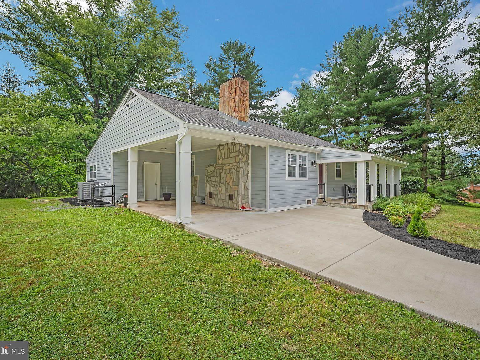 4183 Grant Ln The Plains, VA 20198 - Thumbnail 4