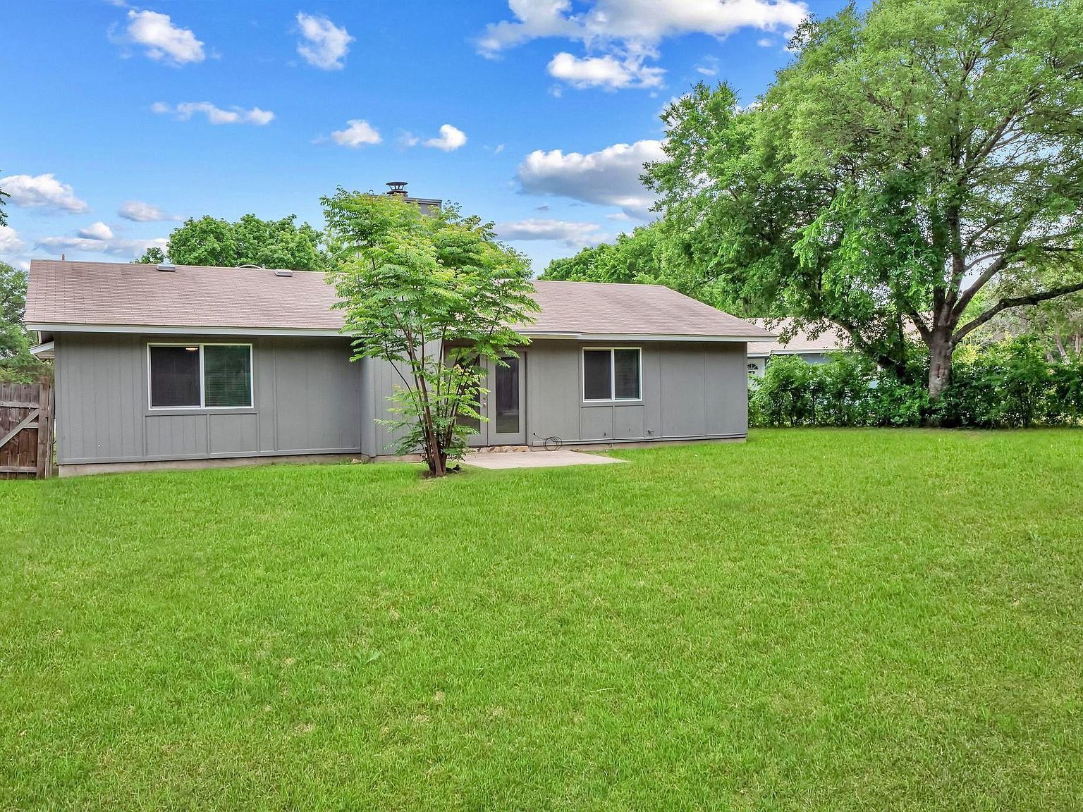 606 Elderberry Cv Austin, TX 78745 - Thumbnail 4