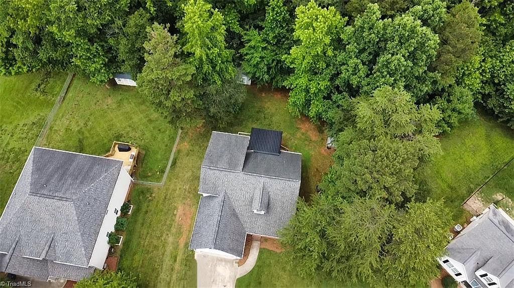 73 Harris Farm Ct Thomasville, NC 27360 - Thumbnail 4