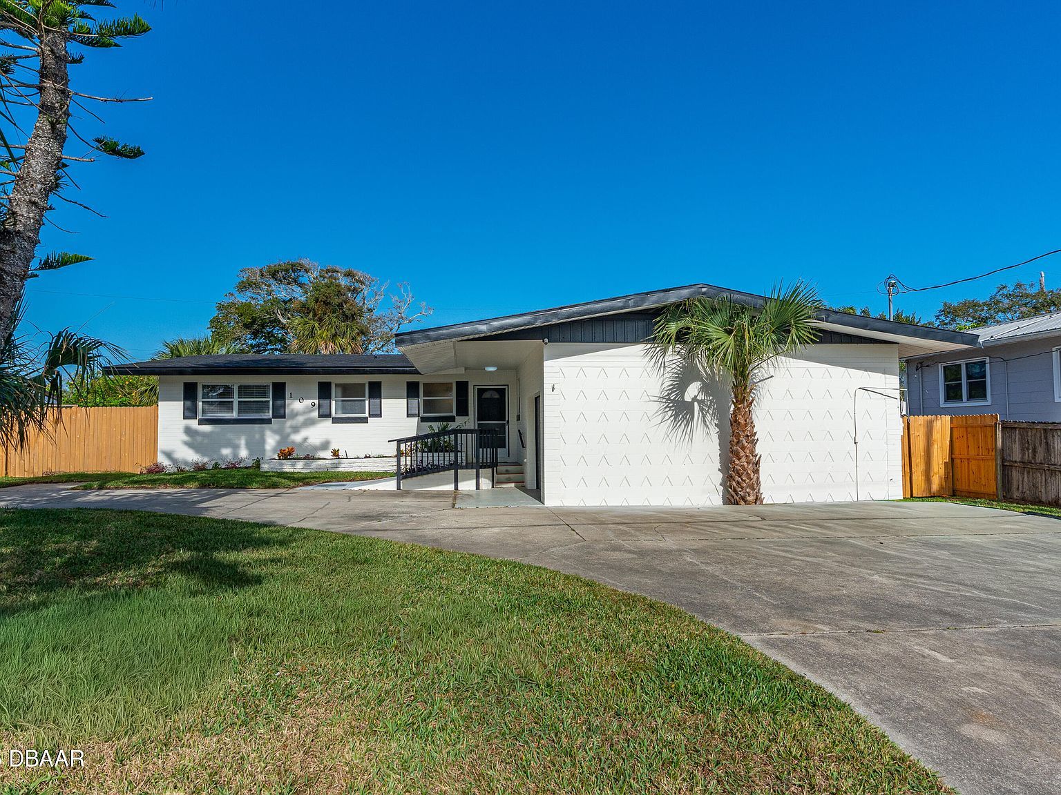 109 Standish Dr Ormond Beach, FL 32176 - Thumbnail 4