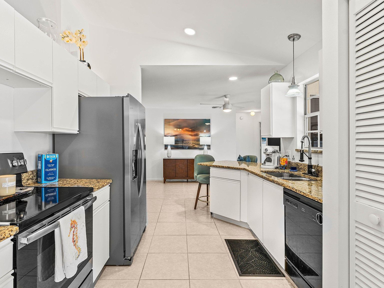 2814 SE Melaleuca Blvd Port Saint Lucie, FL 34952 - Thumbnail 4