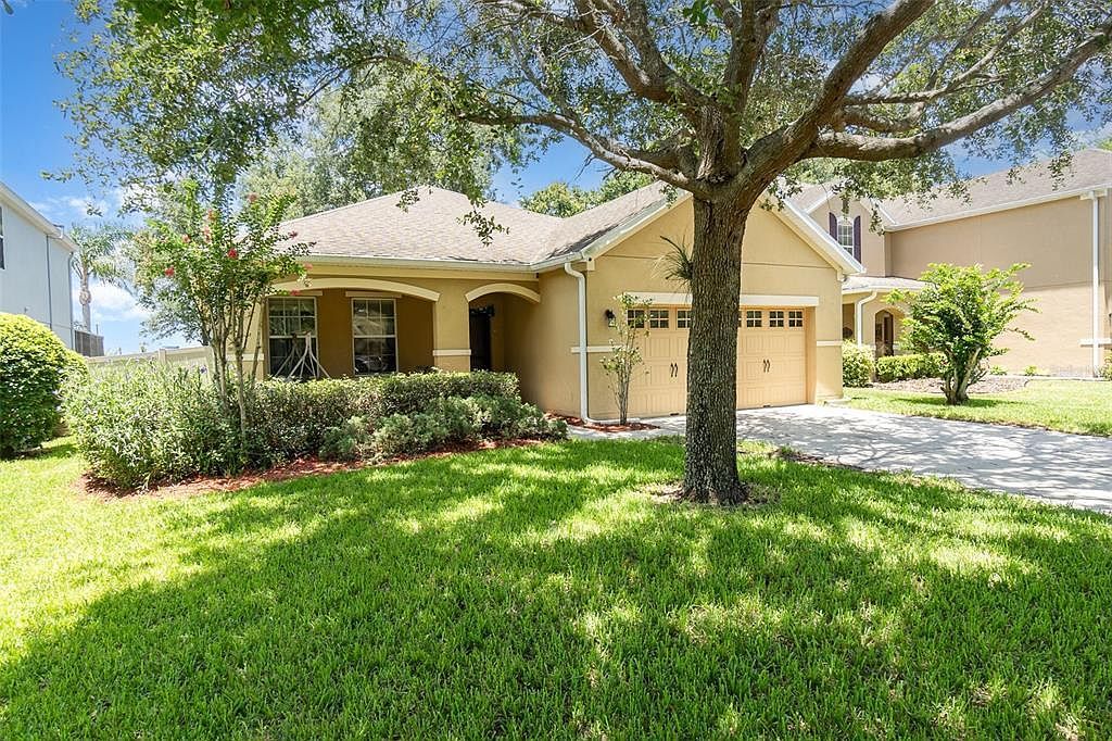 30308 Cheval St Mount Dora, FL 32757 - Thumbnail 4