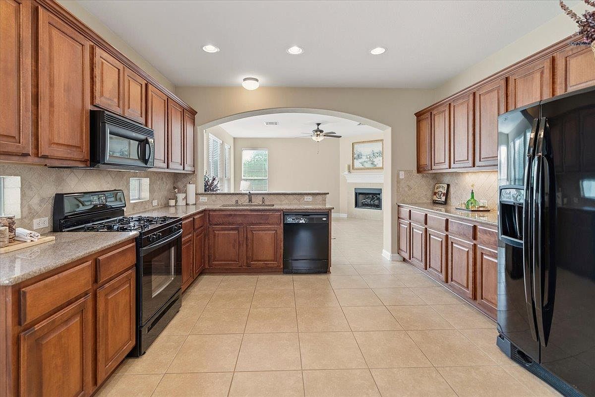 2232 Dry Tortugas Trl Austin, TX 78747 - Thumbnail 4