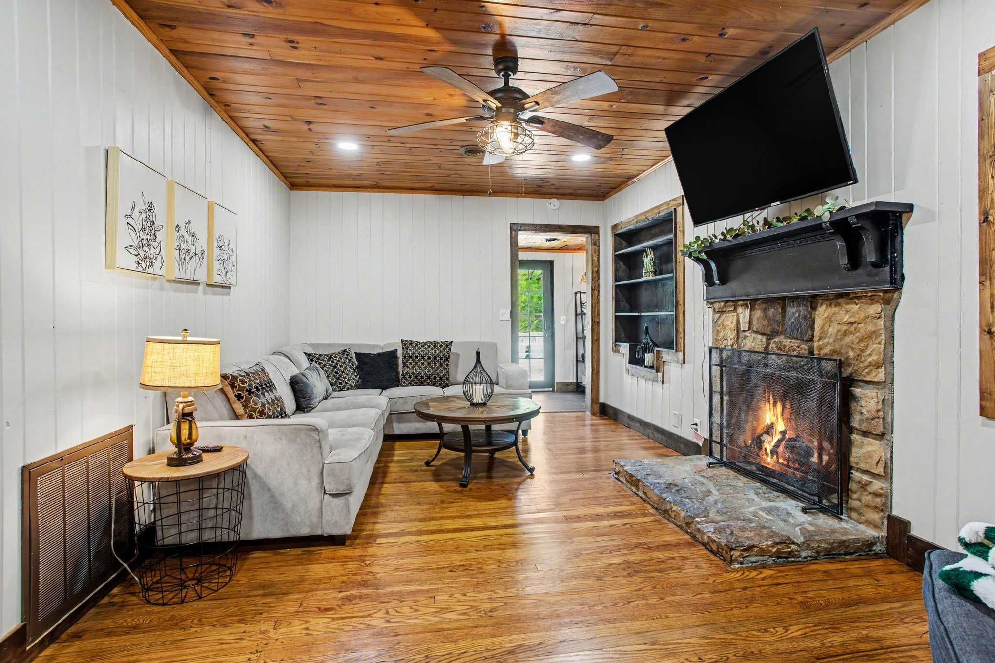 3110 Priscilla Heights Lane, Pigeon Forge, TN, USA, 37862 - Thumbnail 4