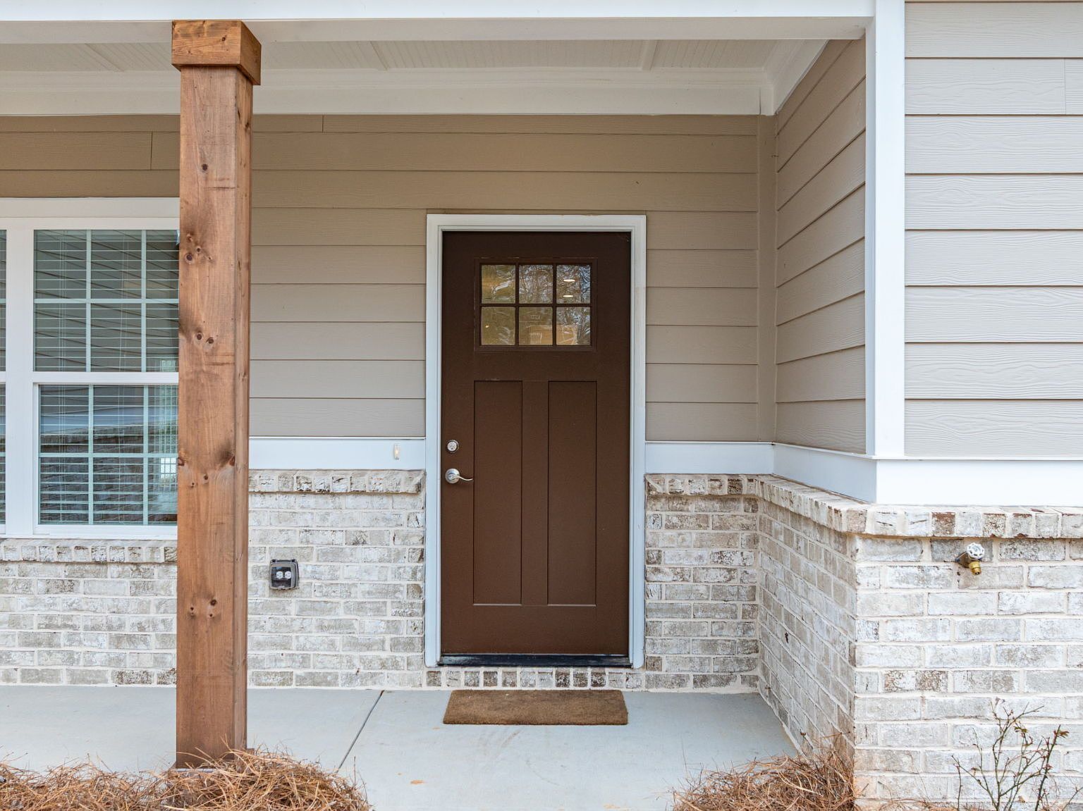 552 Clayton St Commerce, GA 30529 - Thumbnail 4