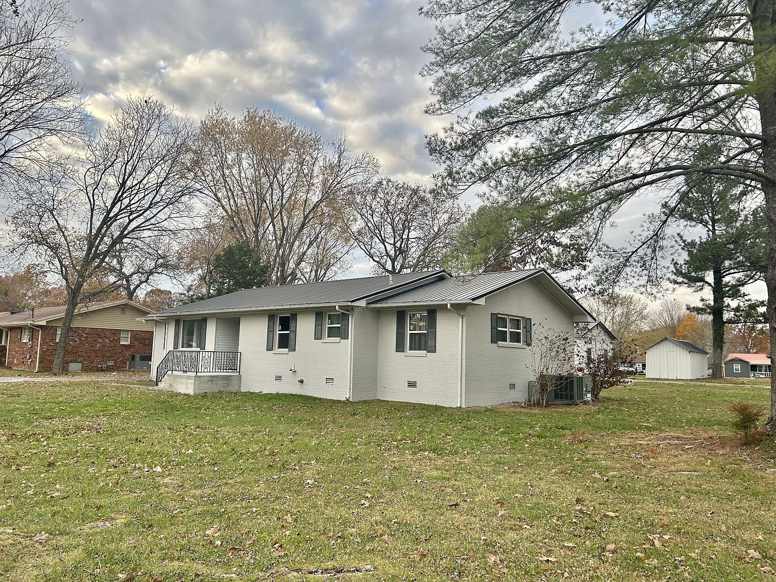 1307 Edgewood Dr Manchester, TN 37355 - Thumbnail 4