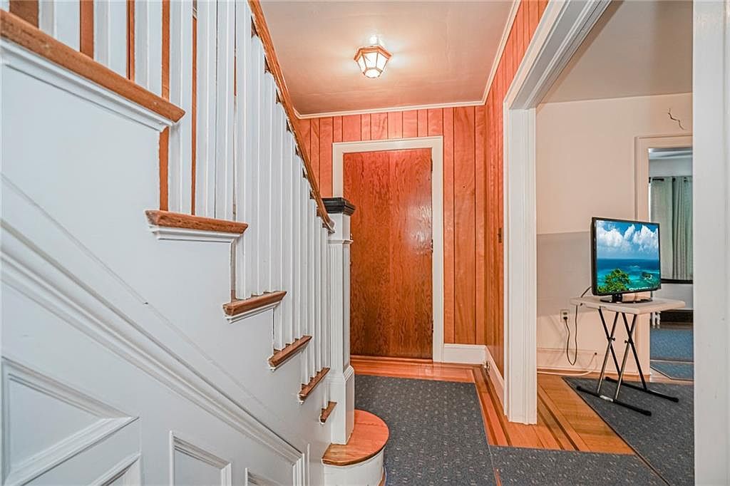 477 College Ave Staten Island, NY 10314 - Thumbnail 4