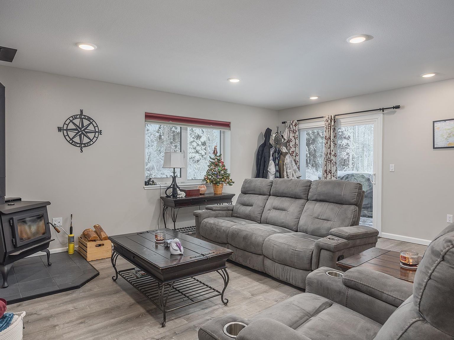 1983 Chena Point Ave Fairbanks, AK 99709 - Thumbnail 4