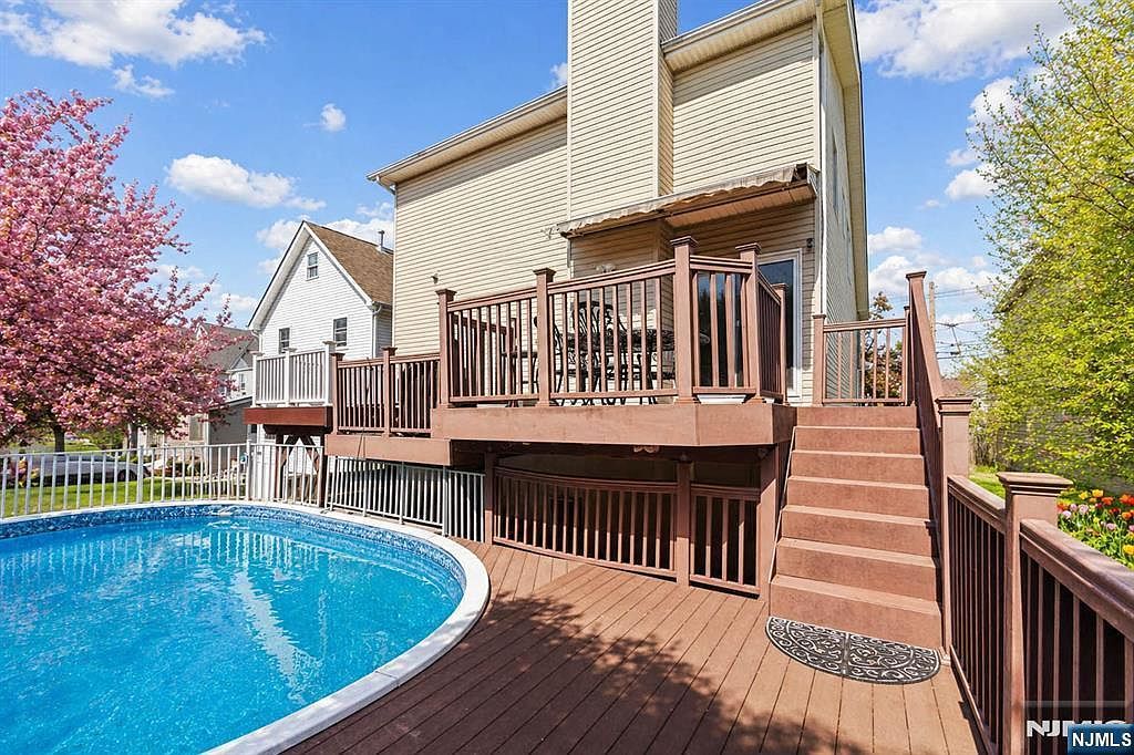 536 2nd Ave Lyndhurst, NJ 07071 - Thumbnail 4