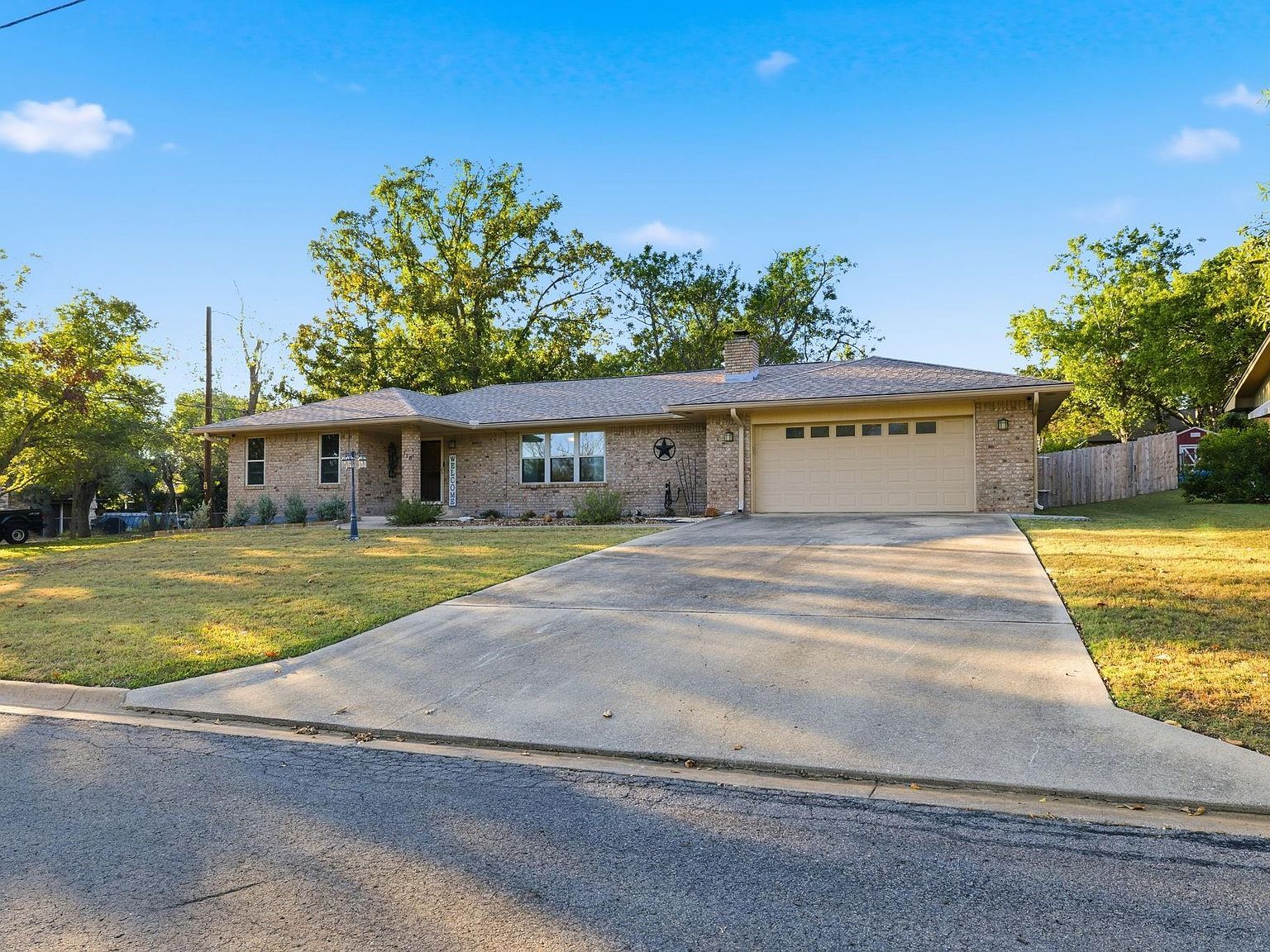 118 Timber Ln Kerrville, TX 78028 - Thumbnail 4