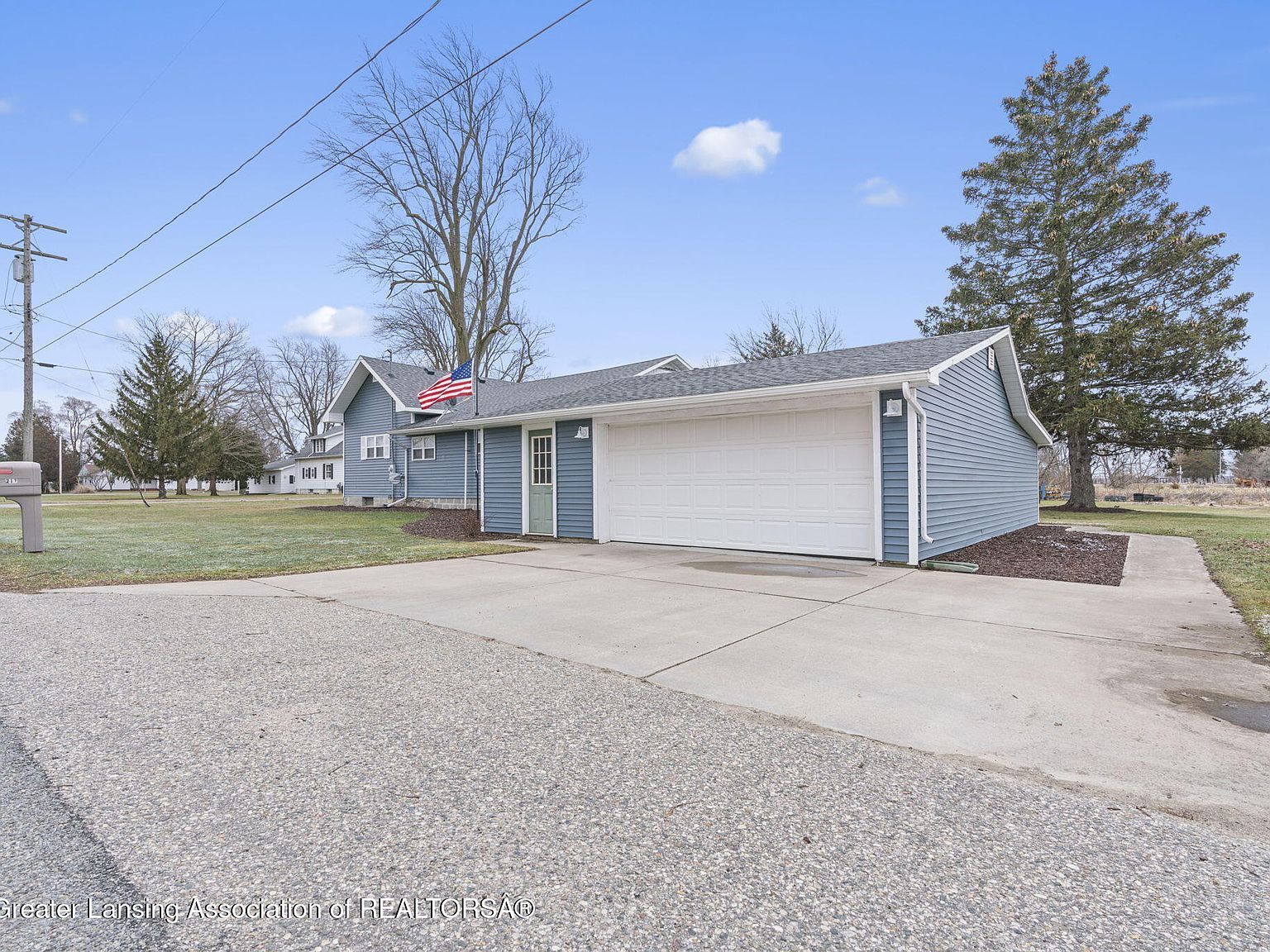 217 N 3rd St Bannister, MI 48807 - Thumbnail 4