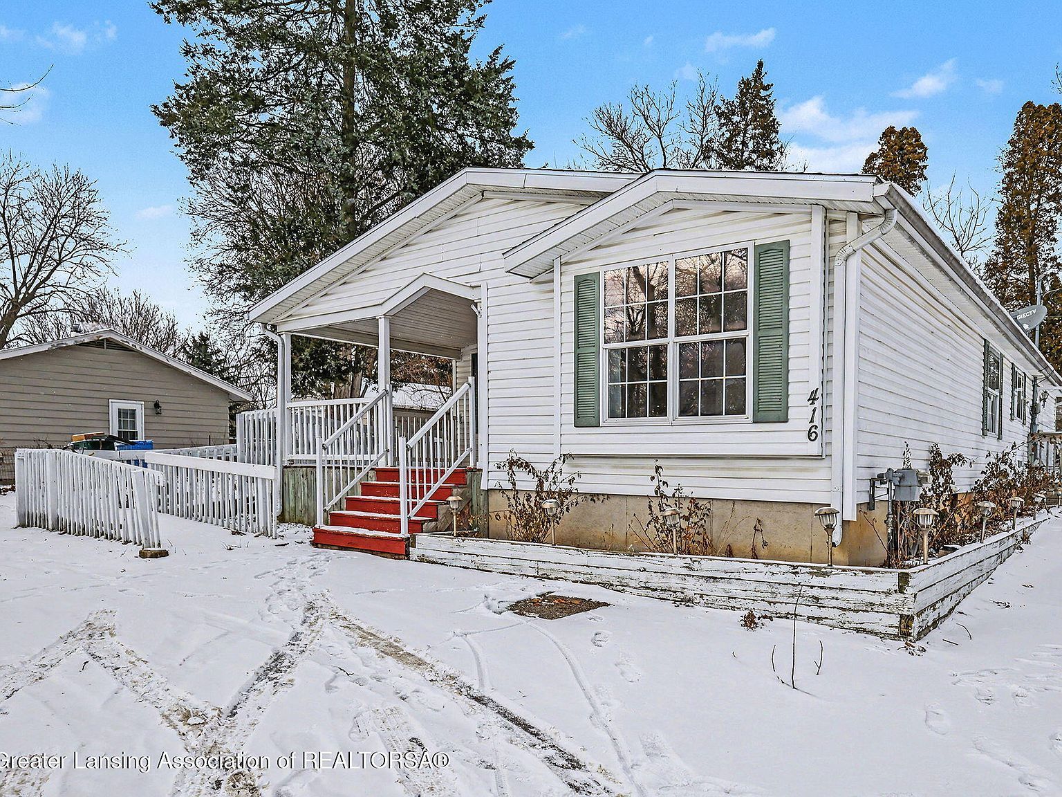 416 W Holmes Rd Lansing, MI 48910 - Thumbnail 4