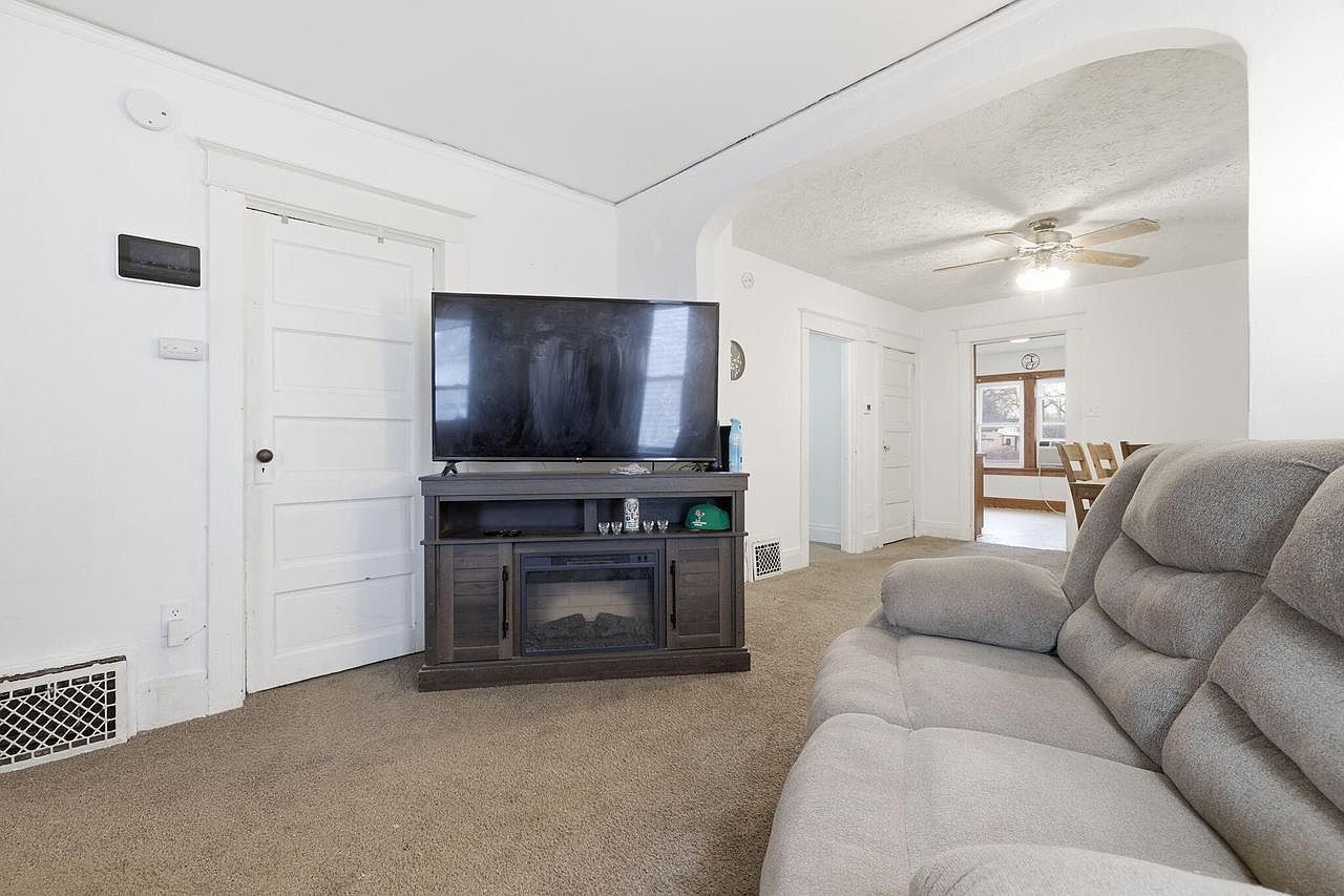 4005 14th Ave Kenosha, WI 53140 - Thumbnail 4