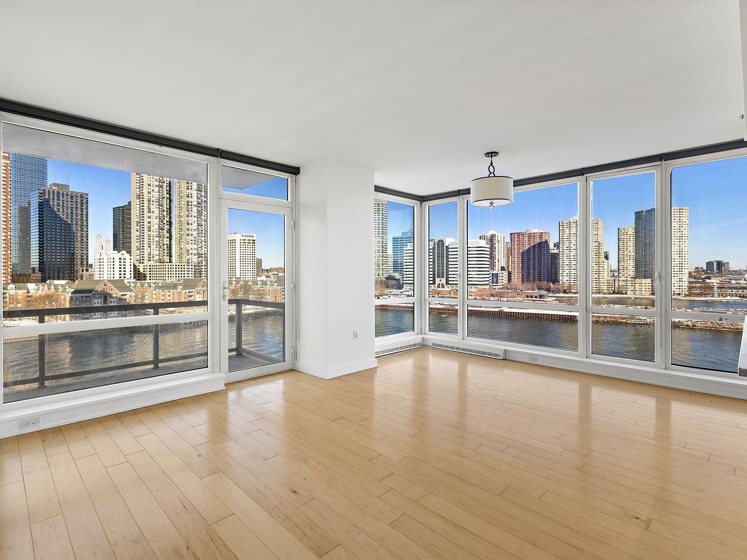 2 2nd St APT 801 Jersey City, NJ 07302 - Thumbnail 4