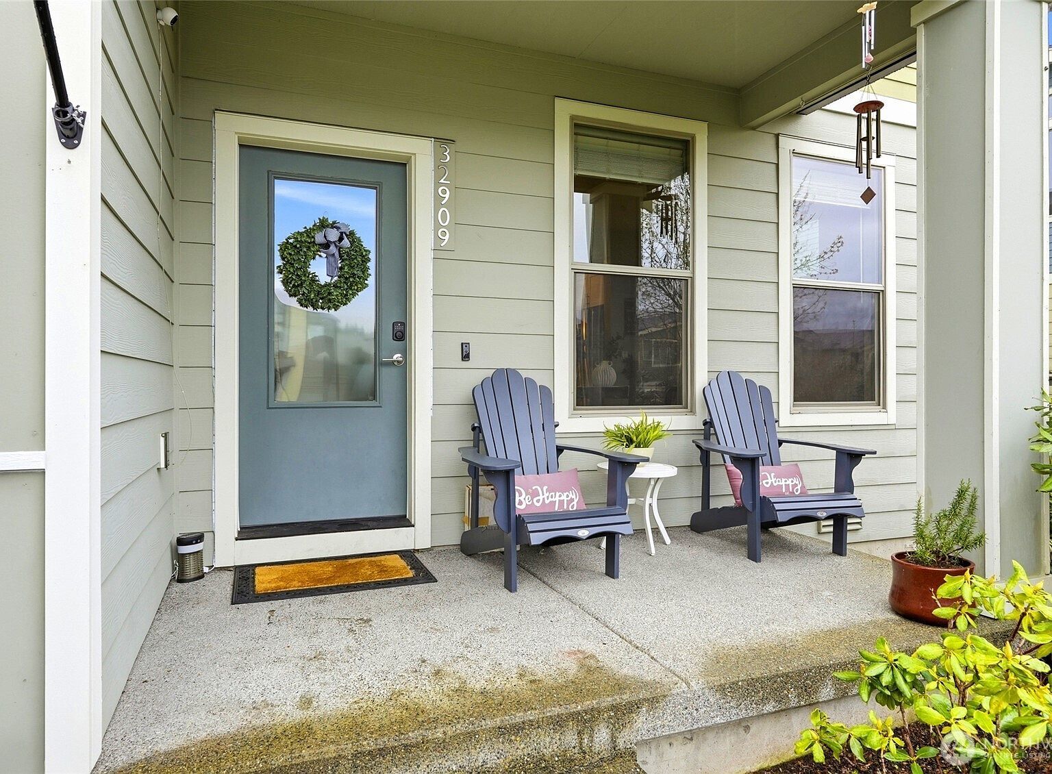 32909 Crystal Lakes Ln Black Diamond, WA 98010 - Thumbnail 4