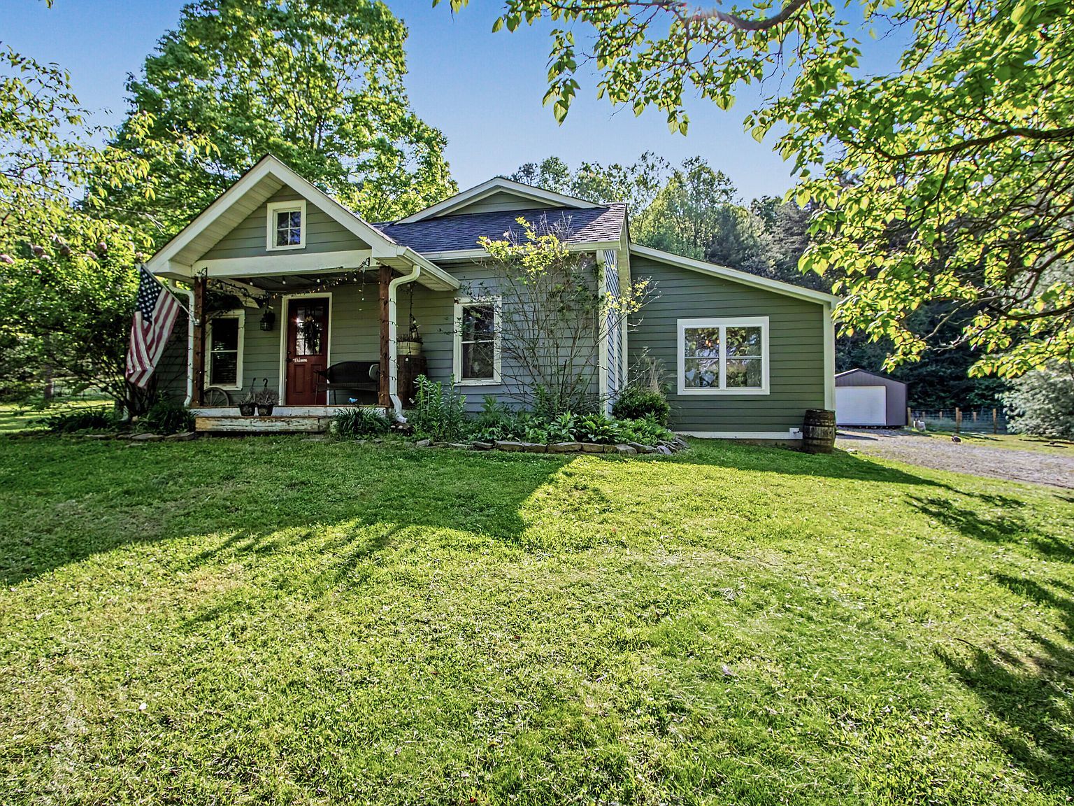 8563 N Lick Creek Rd Morgantown, IN 46160 - Thumbnail 4
