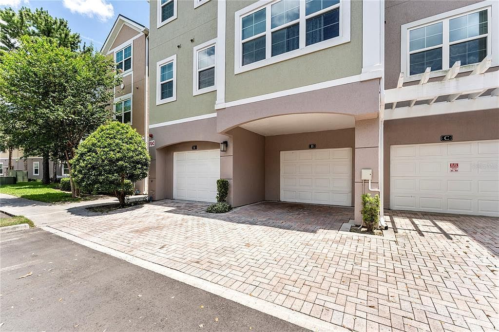 3384 Corona Village Way APT 102 Orlando, FL 32835 - Thumbnail 4