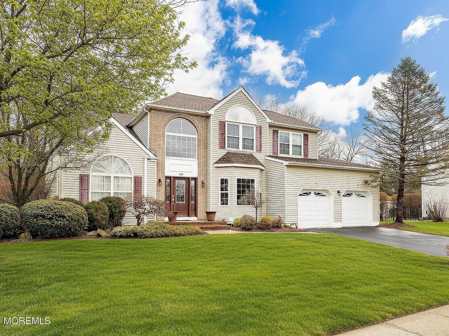 433 Meadowood Rd Jackson, NJ 08527 - Thumbnail 4