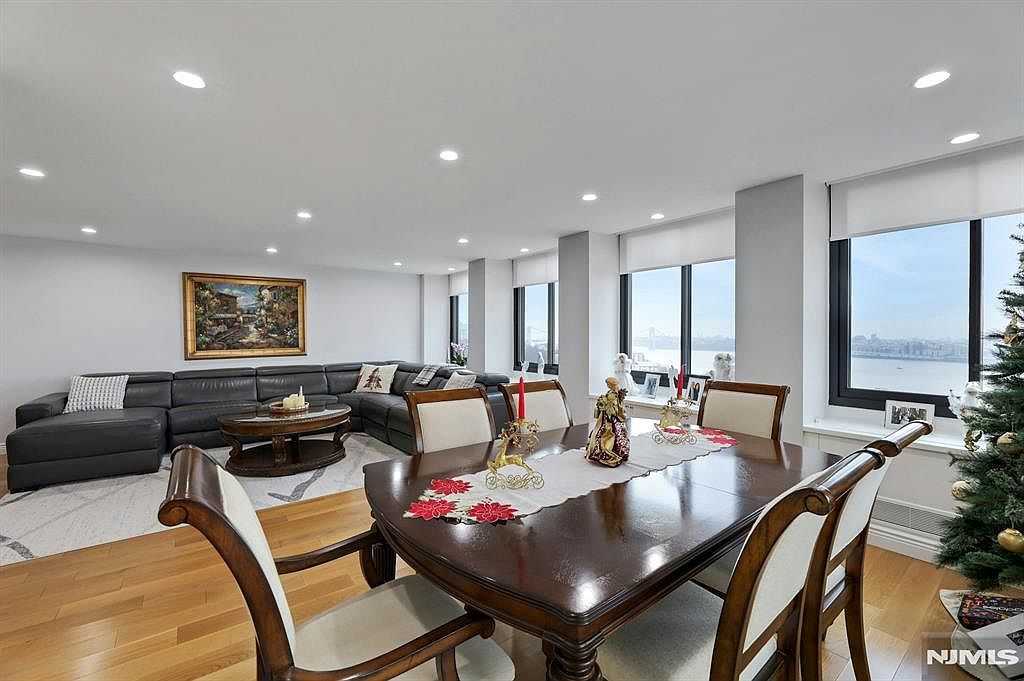 300 Winston Dr #C0910 Cliffside Park, NJ 07010 - Thumbnail 4