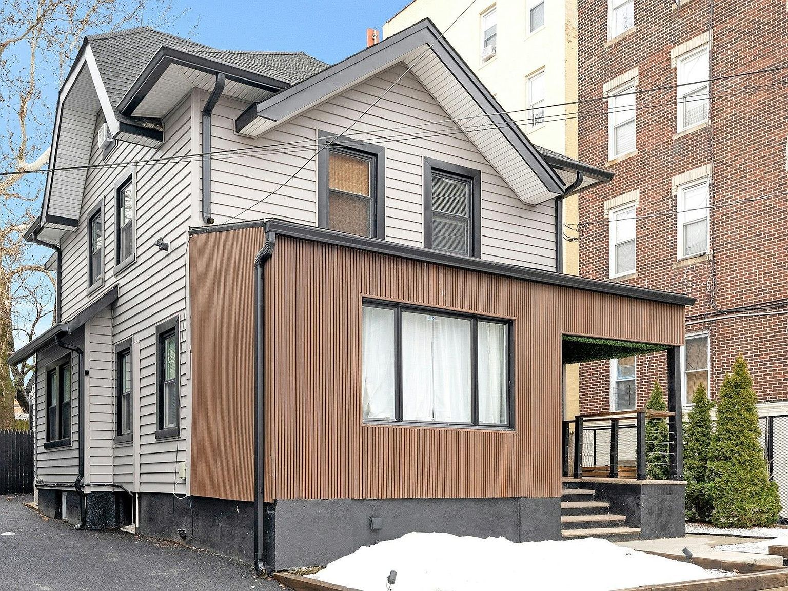 31 72nd St North Bergen, NJ 07047 - Thumbnail 4