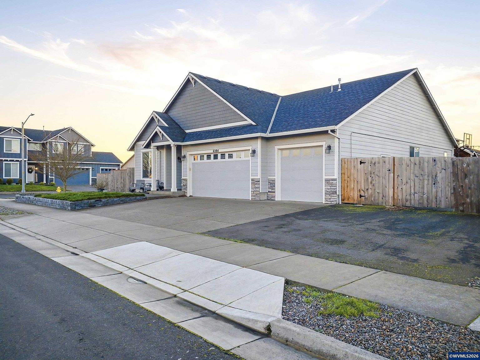 6284 NE Barker St Albany, OR 97321 - Thumbnail 4