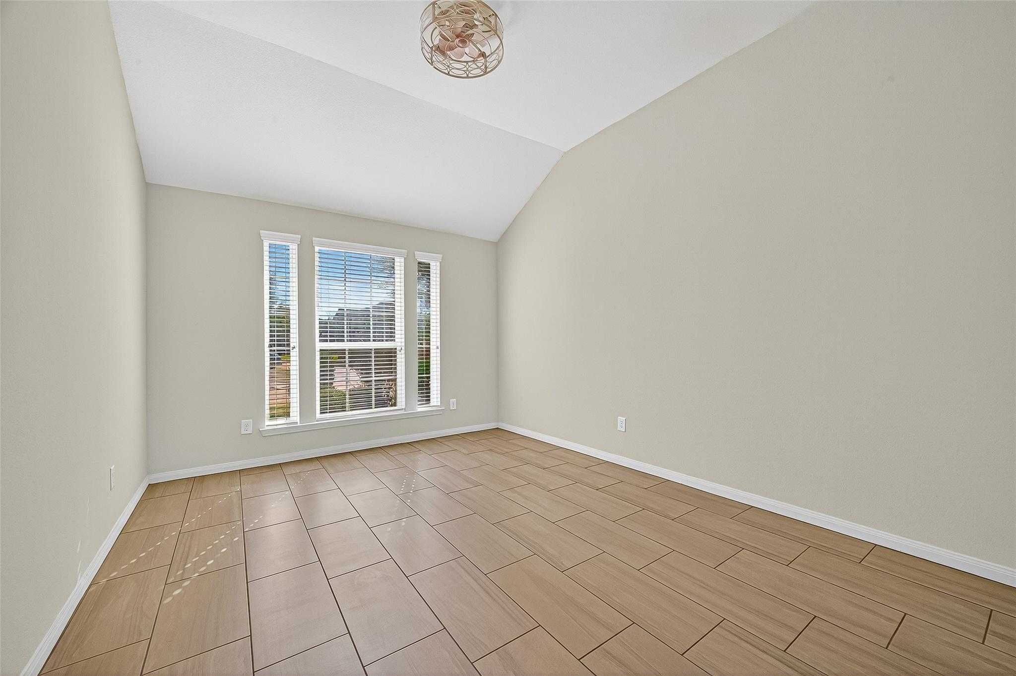 17506 Waeback Drive, Richmond, TX, USA, 77407 - Thumbnail 4