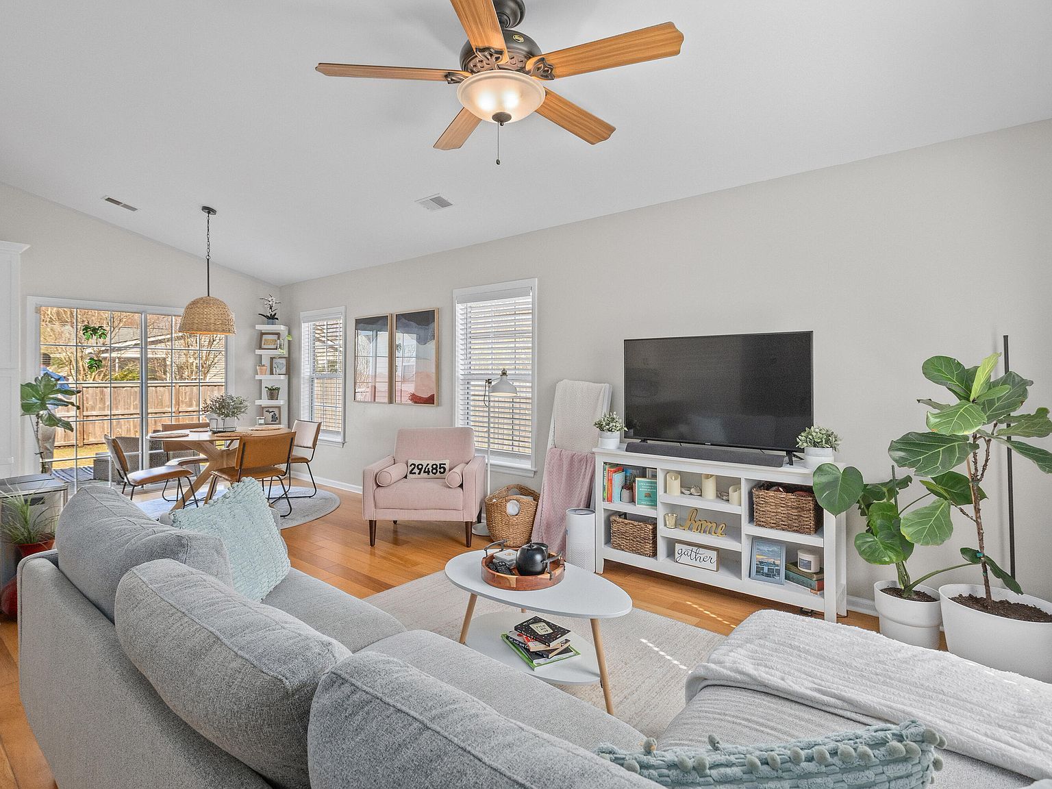 534 Beverly Dr Summerville, SC 29485 - Thumbnail 4