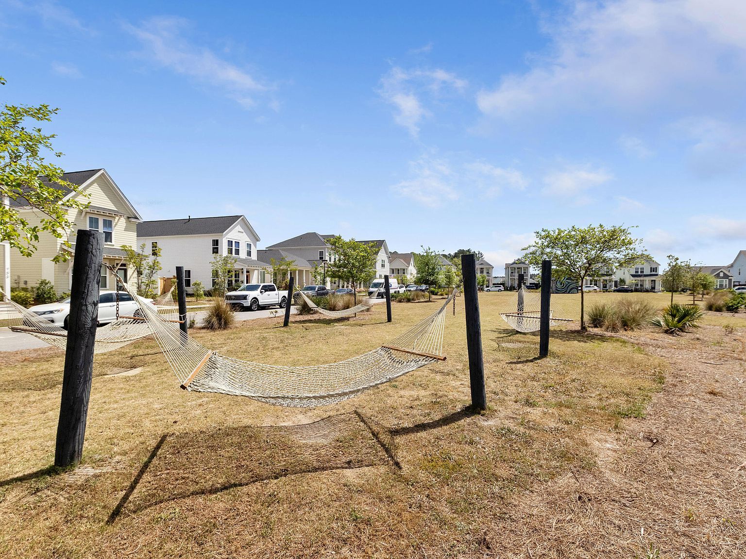 704 Triangle Ln Summerville, SC 29486 - Thumbnail 4