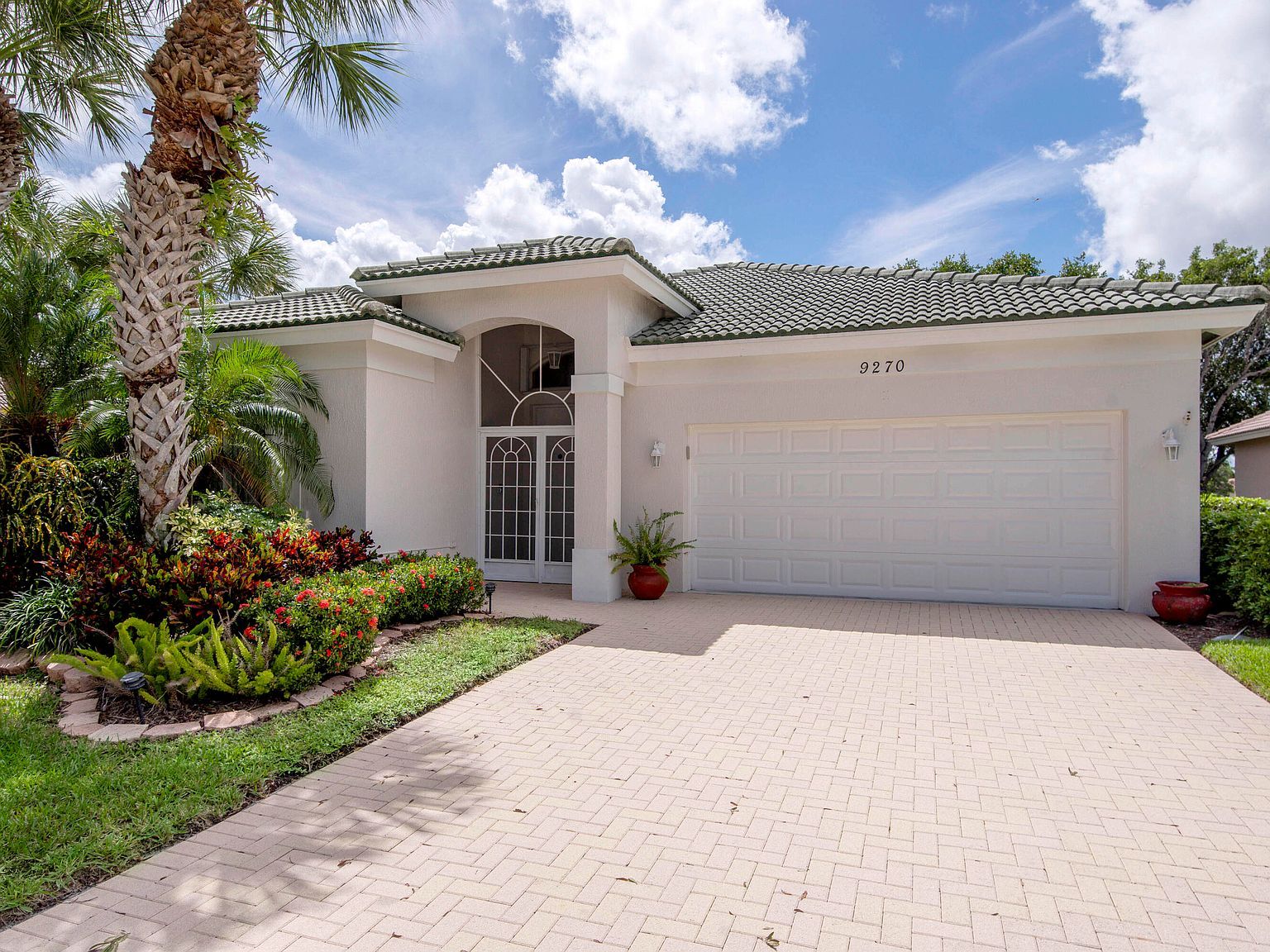 9270 Heron Cove Dr West Palm Beach, FL 33411 - Thumbnail 4