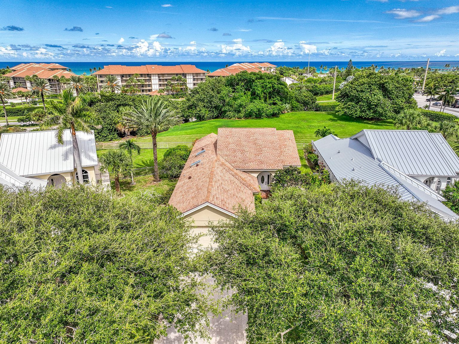 153 Ridge Rd Jupiter, FL 33477 - Thumbnail 4