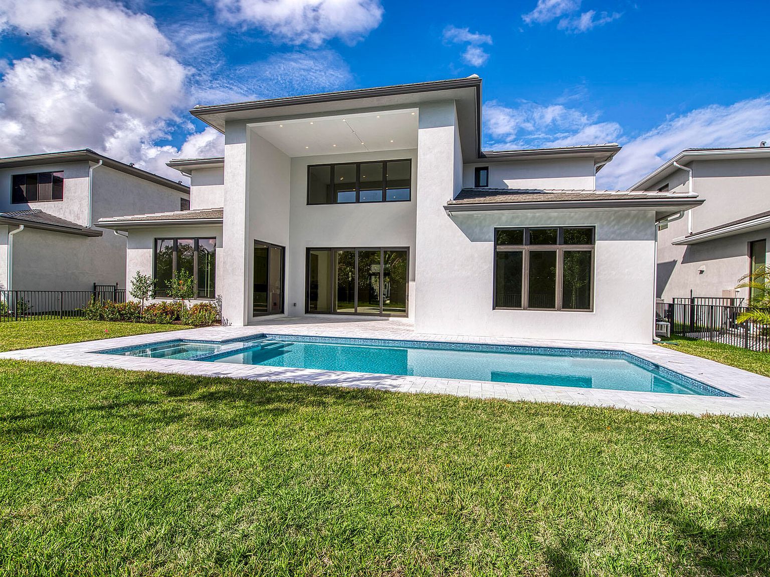 18409 Symphony Ct Jupiter, FL 33458 - Thumbnail 4