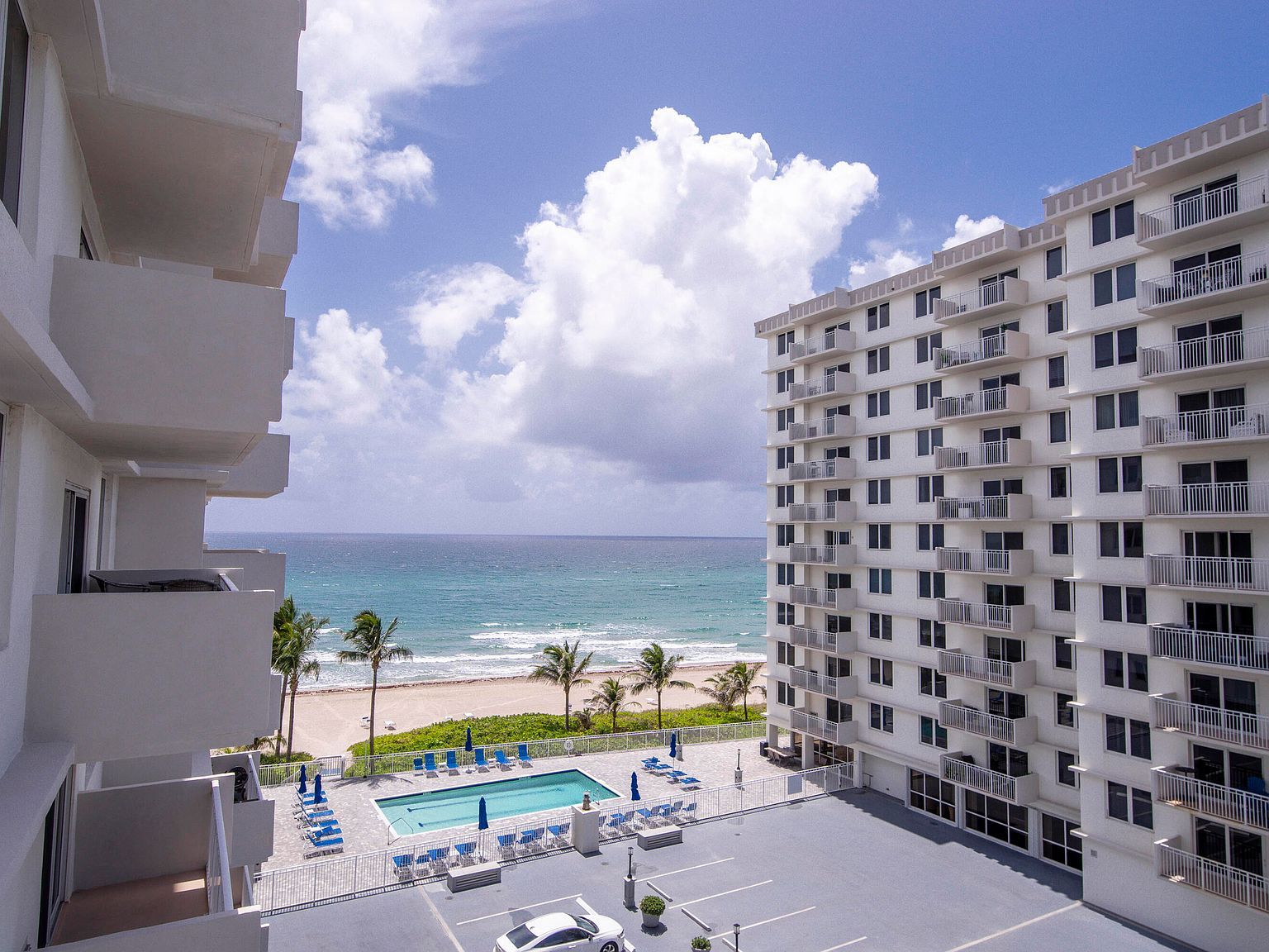 3221 S Ocean Blvd APT 501 Highland Beach, FL 33487 - Thumbnail 4