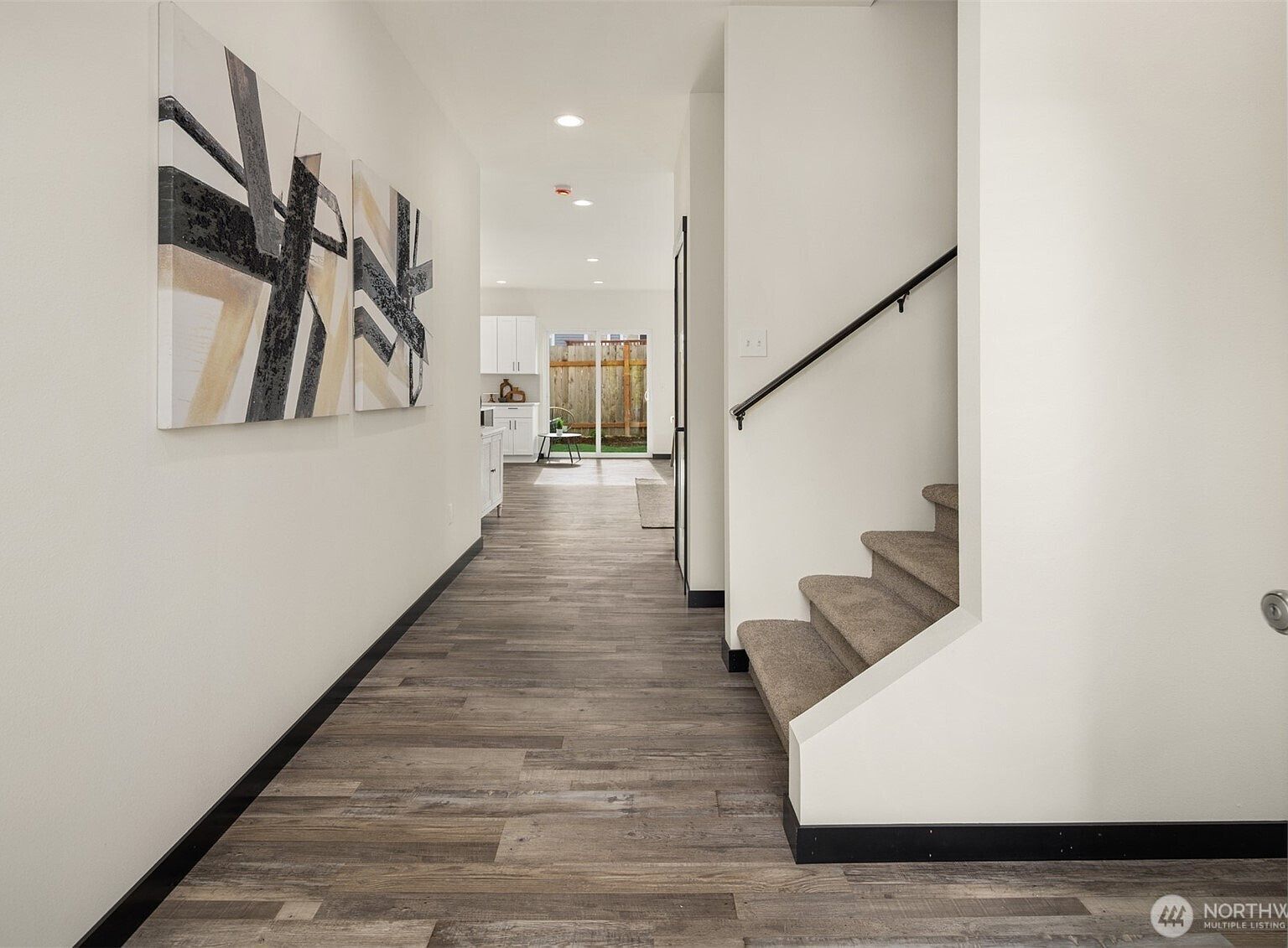 9245 SW Kelsey Ln Seattle, WA 98106 - Thumbnail 4