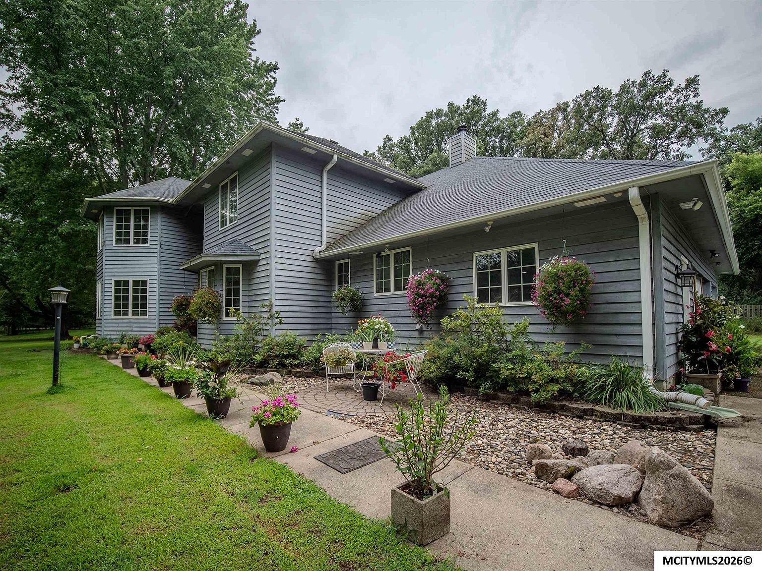 1 Twin Oak Ln Mason City, IA 50401 - Thumbnail 4