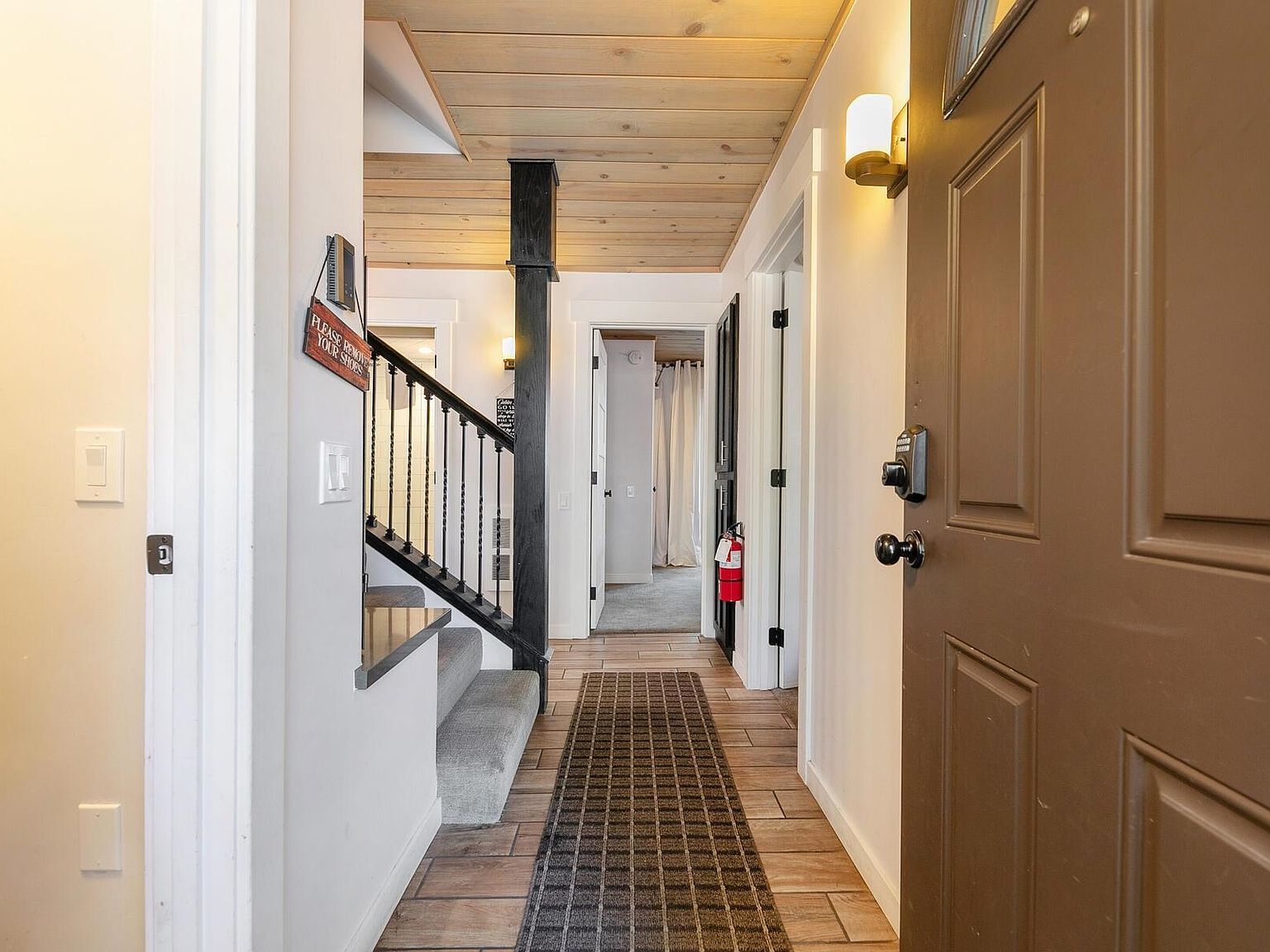 12802 Northwoods Blvd APT 437 Truckee, CA 96161 - Thumbnail 4