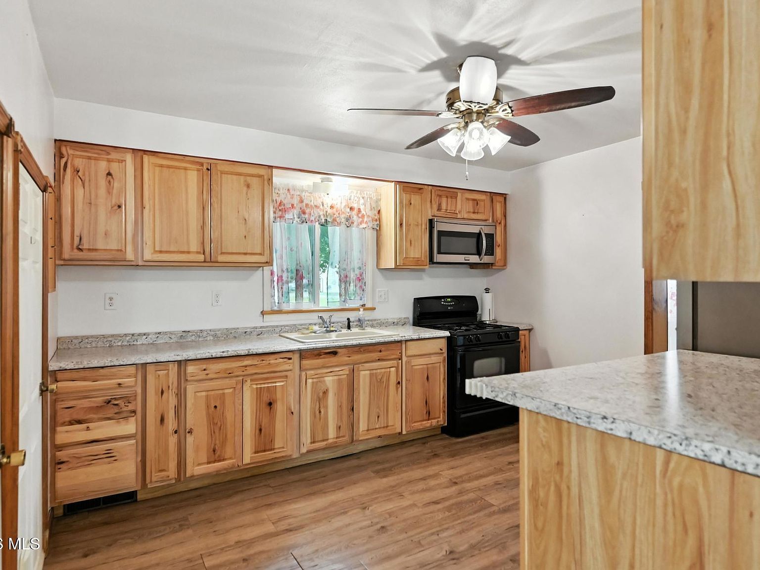 356 S Belmore St Leipsic, OH 45856 - Thumbnail 4