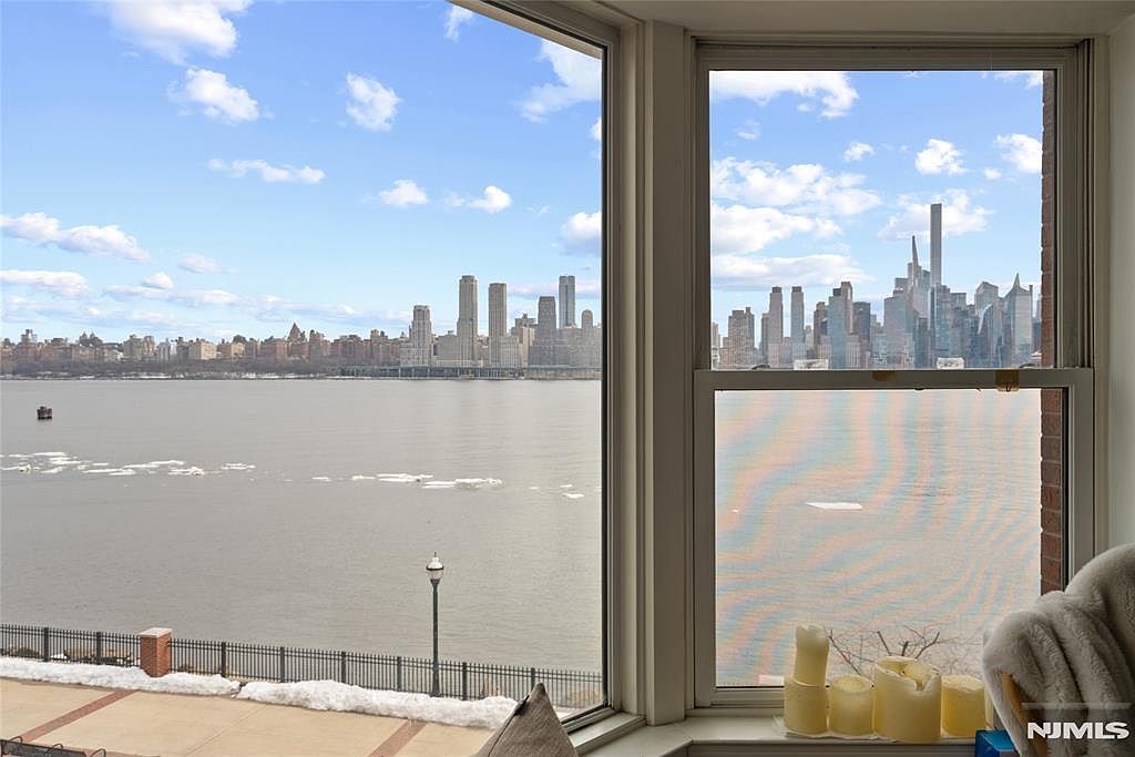 20 Avenue At Port Imperial APT 237 West New York, NJ 07093 - Thumbnail 4