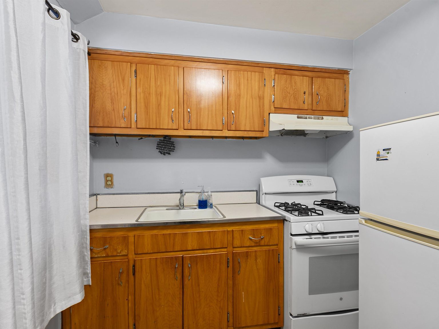 409 69th St Guttenberg, NJ 07093 - Thumbnail 4