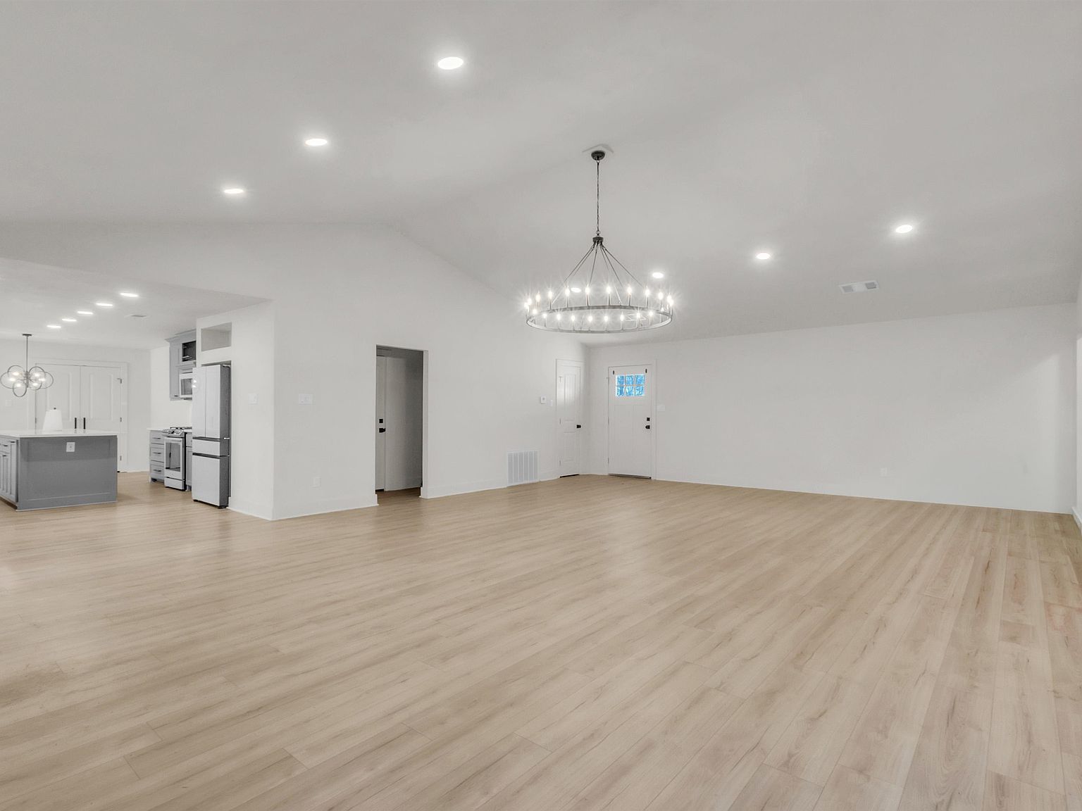 1315 E Fairmont St Longview, TX 75601 - Thumbnail 4