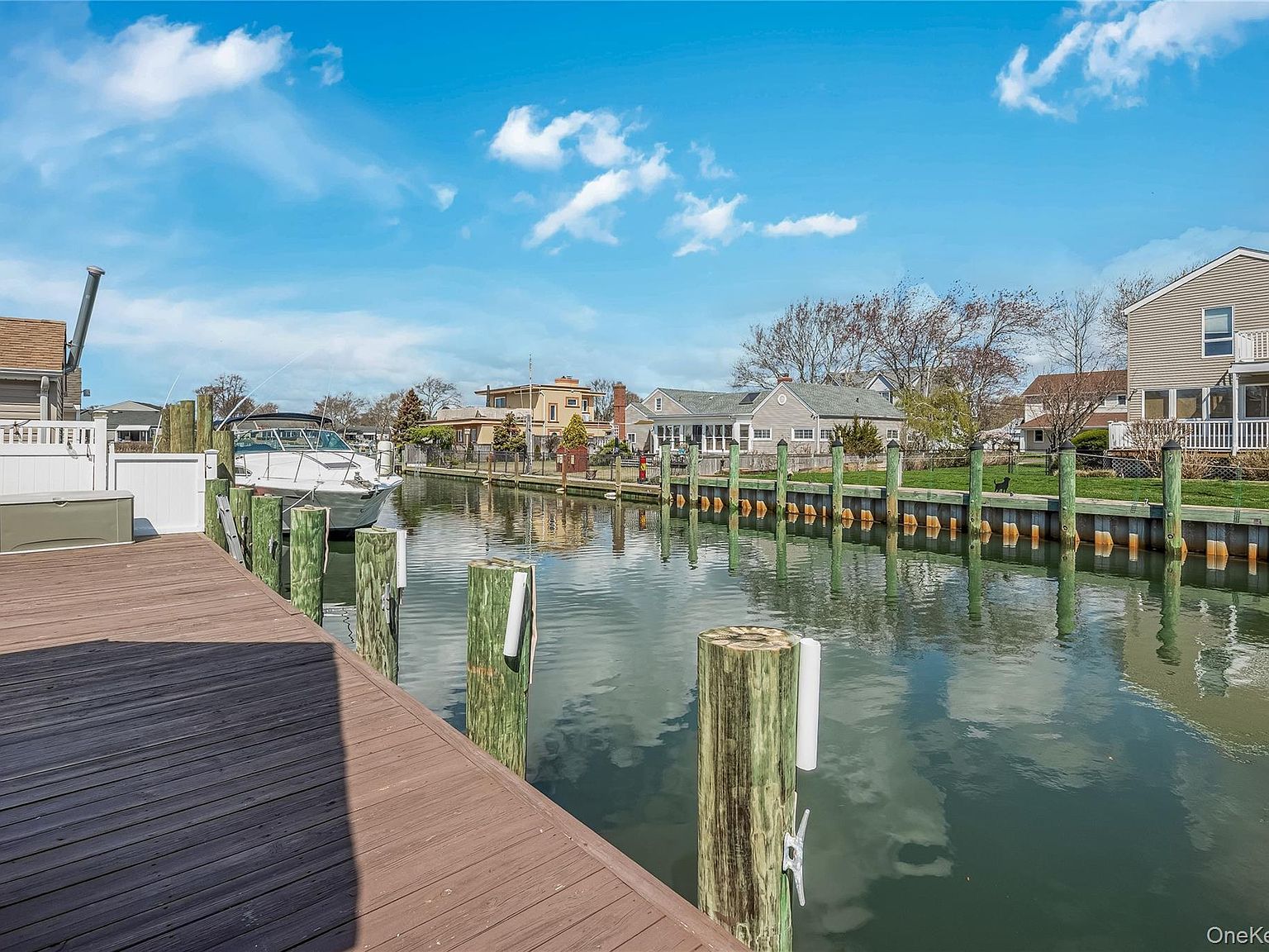 25 Cape Rd Amityville, NY 11701 - Thumbnail 4