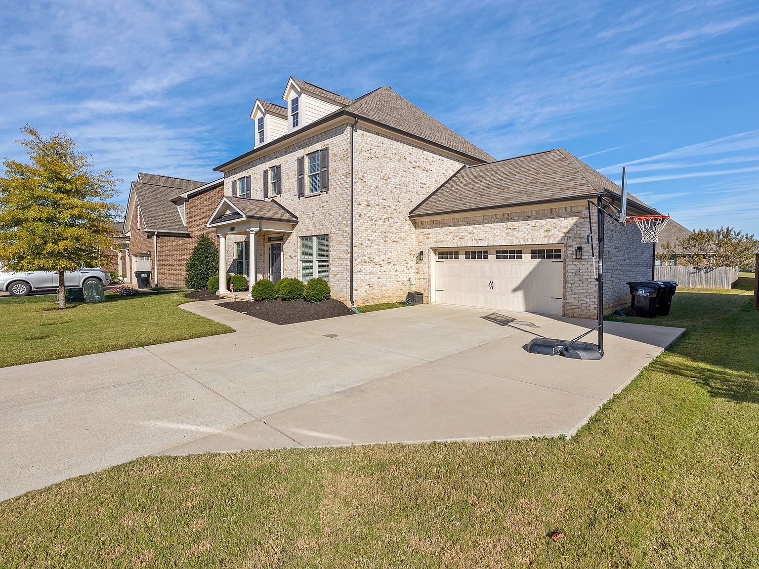 909 Sapphire Dr Murfreesboro, TN 37128 - Thumbnail 4