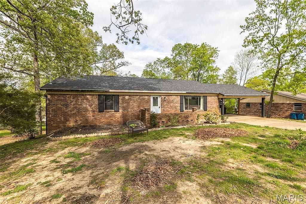 2010 Schweitzer Dr Poplar Bluff, MO 63901 - Thumbnail 4