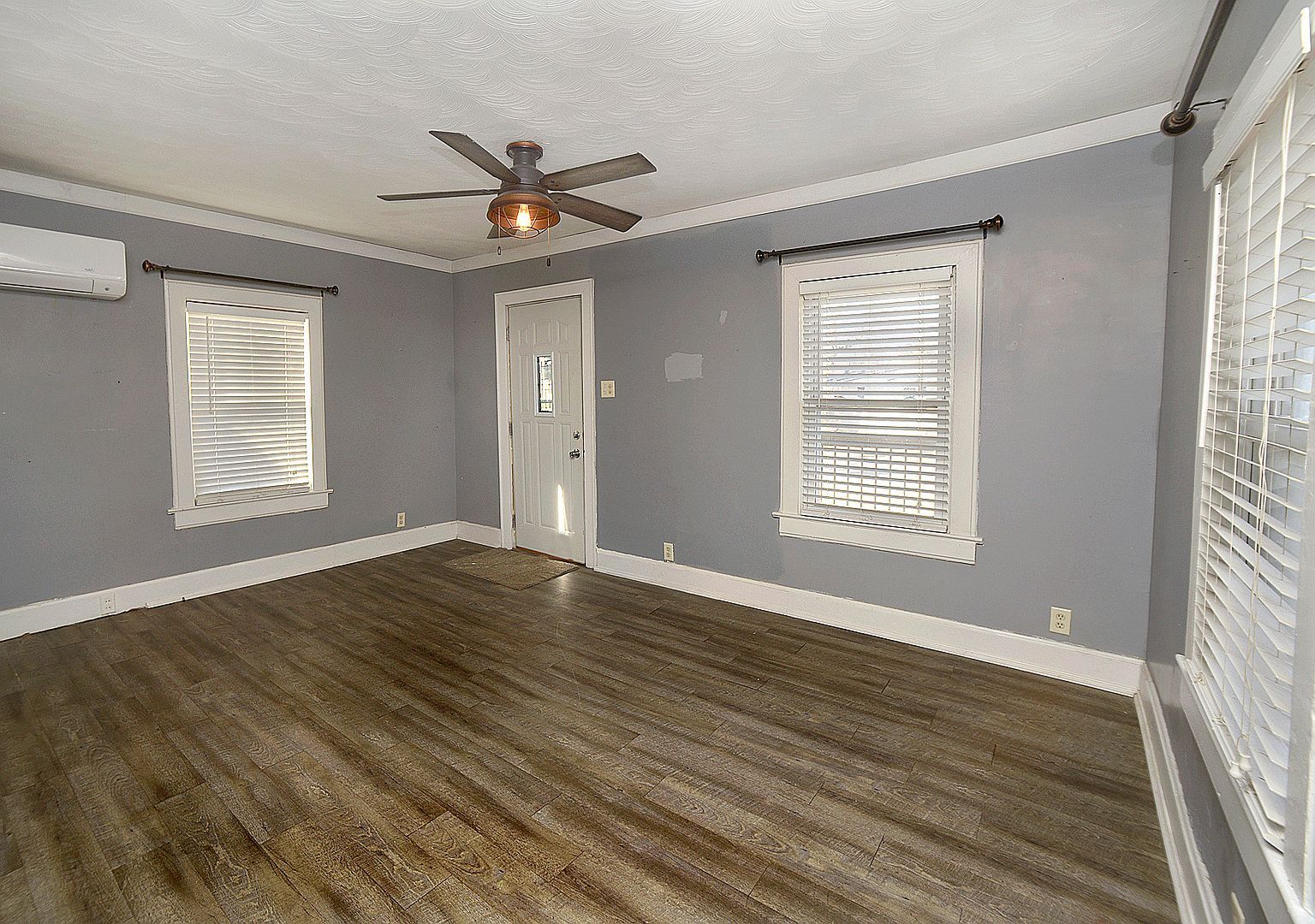 530 4th Ave Ottawa, IL 61350 - Thumbnail 4